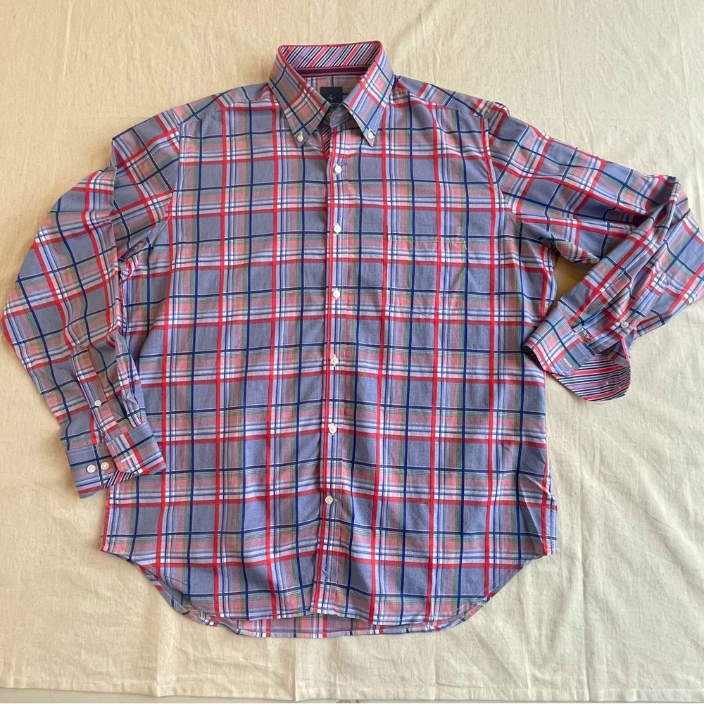 Tailorbyrd Button Down Shirt Men’s XL with contrasting cuffs